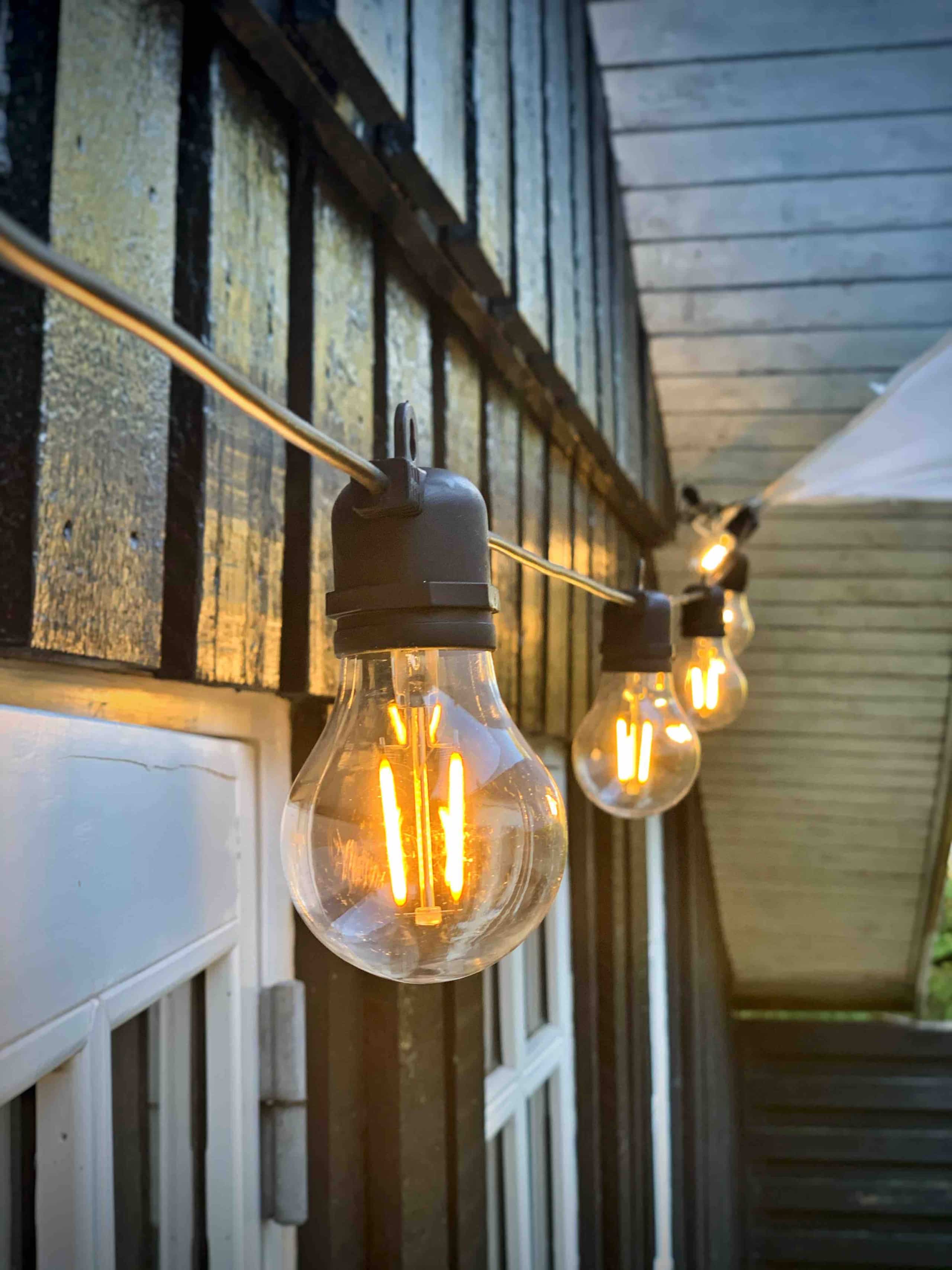 Sommerhus Kryle Klit set udefra, ved klitterne i Hune